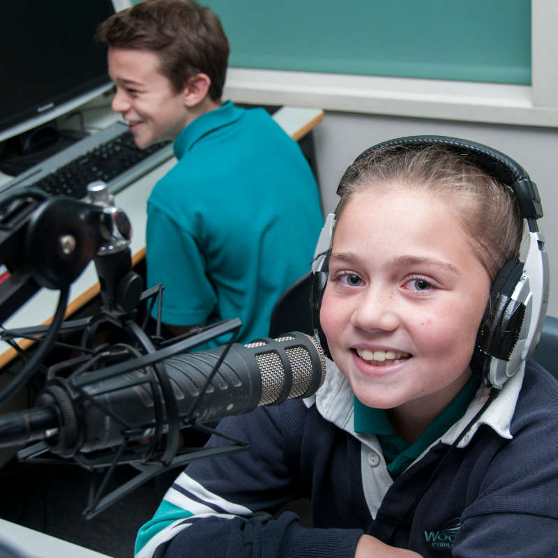 media-studies-radio-woodlands-primary-school
